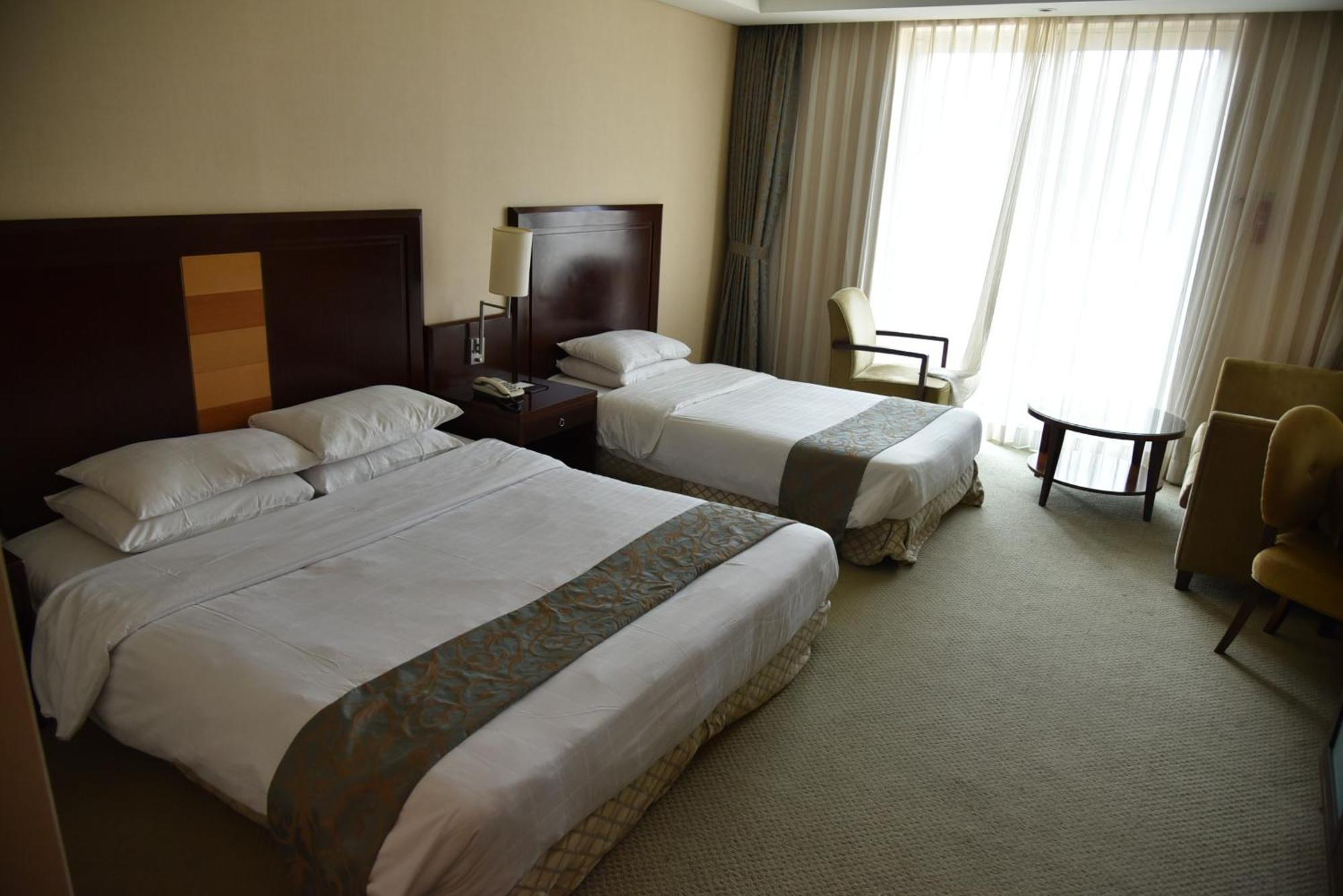 Pocheon Adonis Art Hill Hotel Екстериор снимка