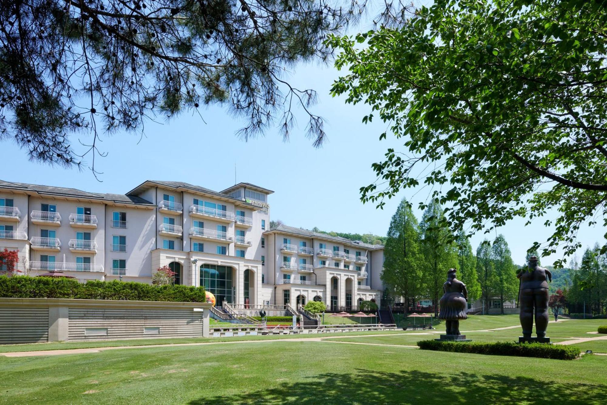 Pocheon Adonis Art Hill Hotel Екстериор снимка